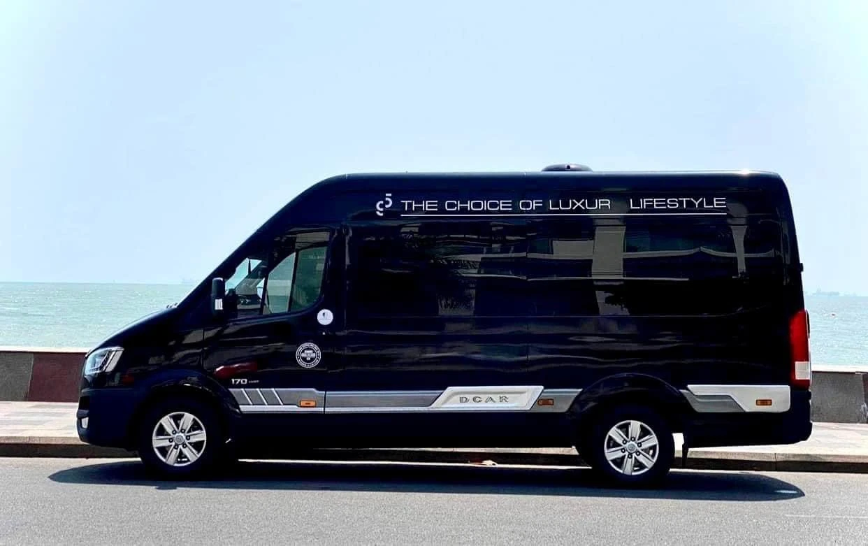 Phu Quoc Airport & Port Transfer | DCar Limousine Rental – EM TRIP