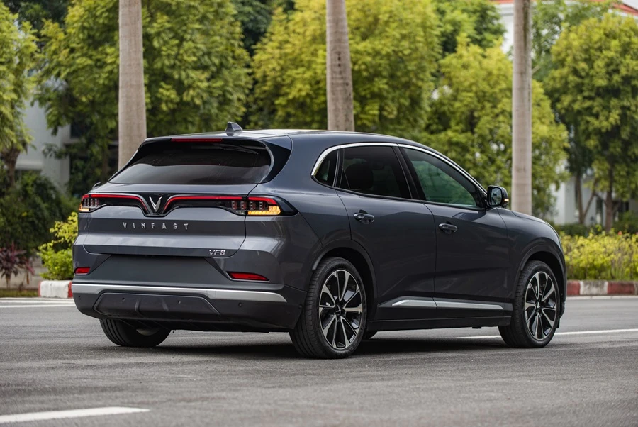 VinFast VF 8 Mid-Size Electric SUV